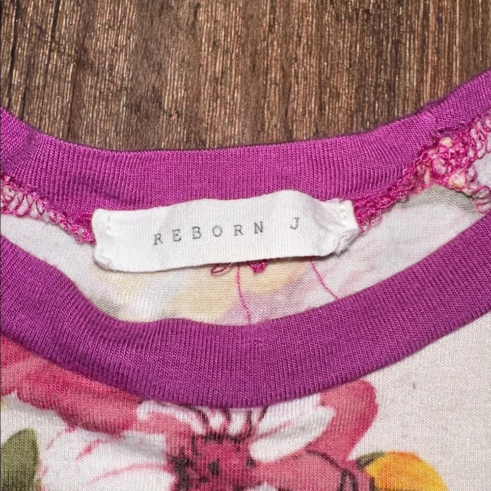Cute Girls Reborn‎ J shirt fits a size 5